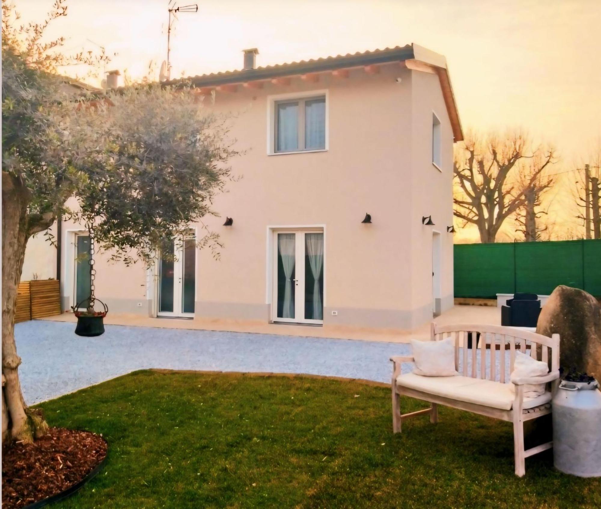 Casa Autunno Hotel Монцамбано Екстериор снимка